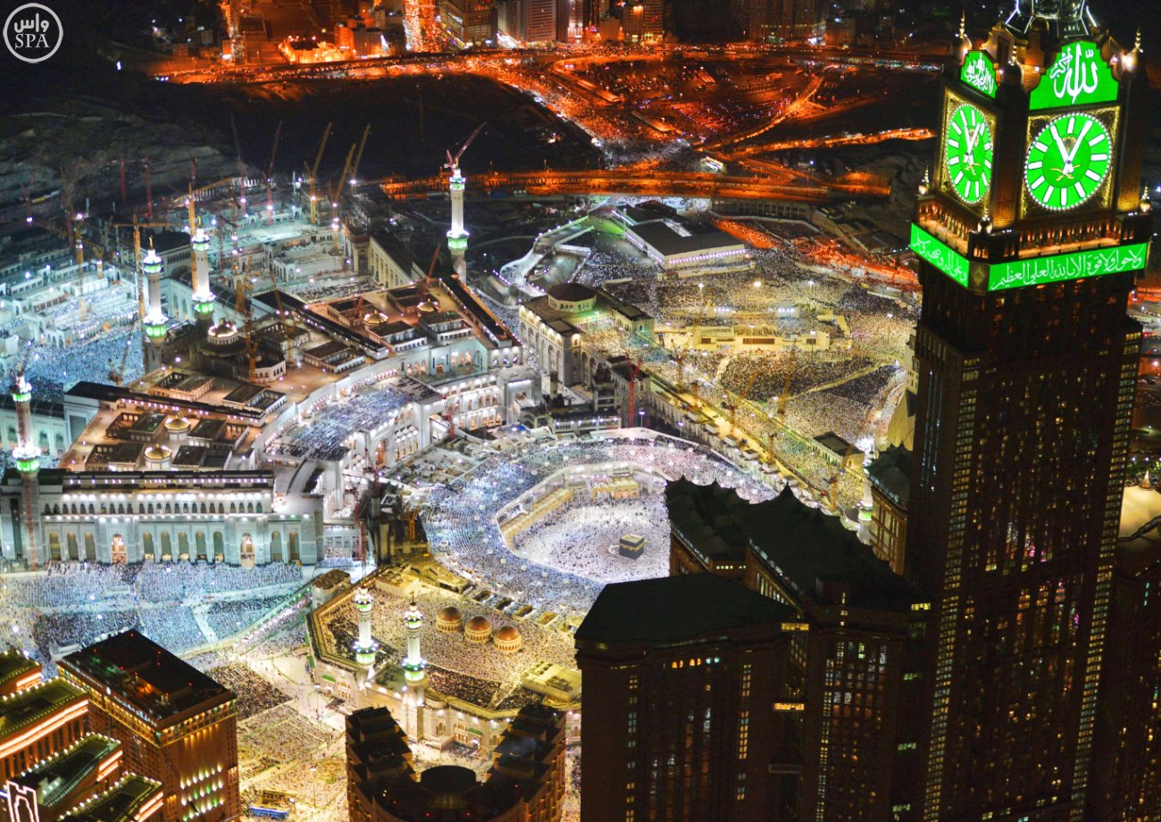 10 Amazing Aerial Photos from Makkah Taken During the 27th Night of