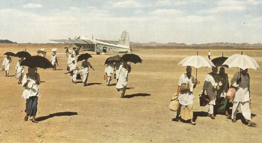 arriving by plane to hajj