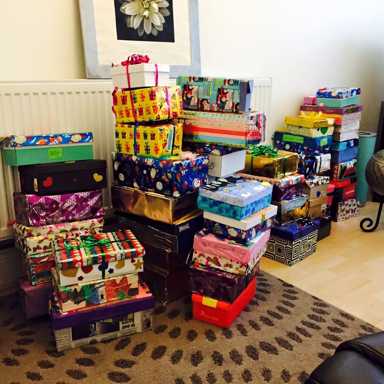 Over 20,000 Shoeboxes Full of Eid Gifts to be Sent to 