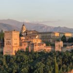 Image source: https://commons.wikimedia.org/wiki/File:Alhambra_evening_panorama_Mirador_San_Nicolas_sRGB-1.jpg